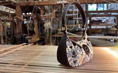 Luna hobo bag Bevilacqua: l’eleganza dei velluti veneziani